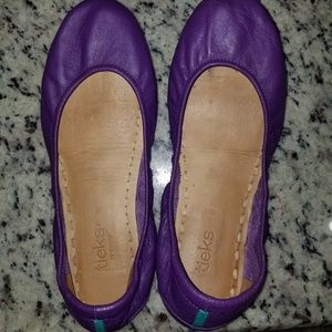 Size 9 Lilac Tieks